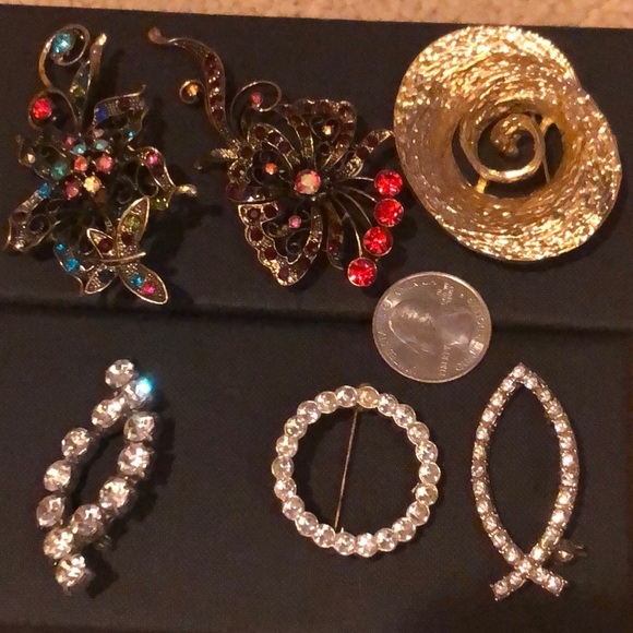 Bundle of 6 brooches. - Picture 2 of 8